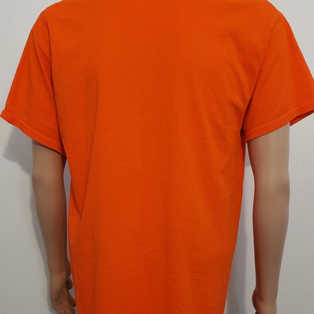 UNIVERSITY OF FLORIDA GATORS WOMANS BASKETBALL TEE - Picture 4 of 4
